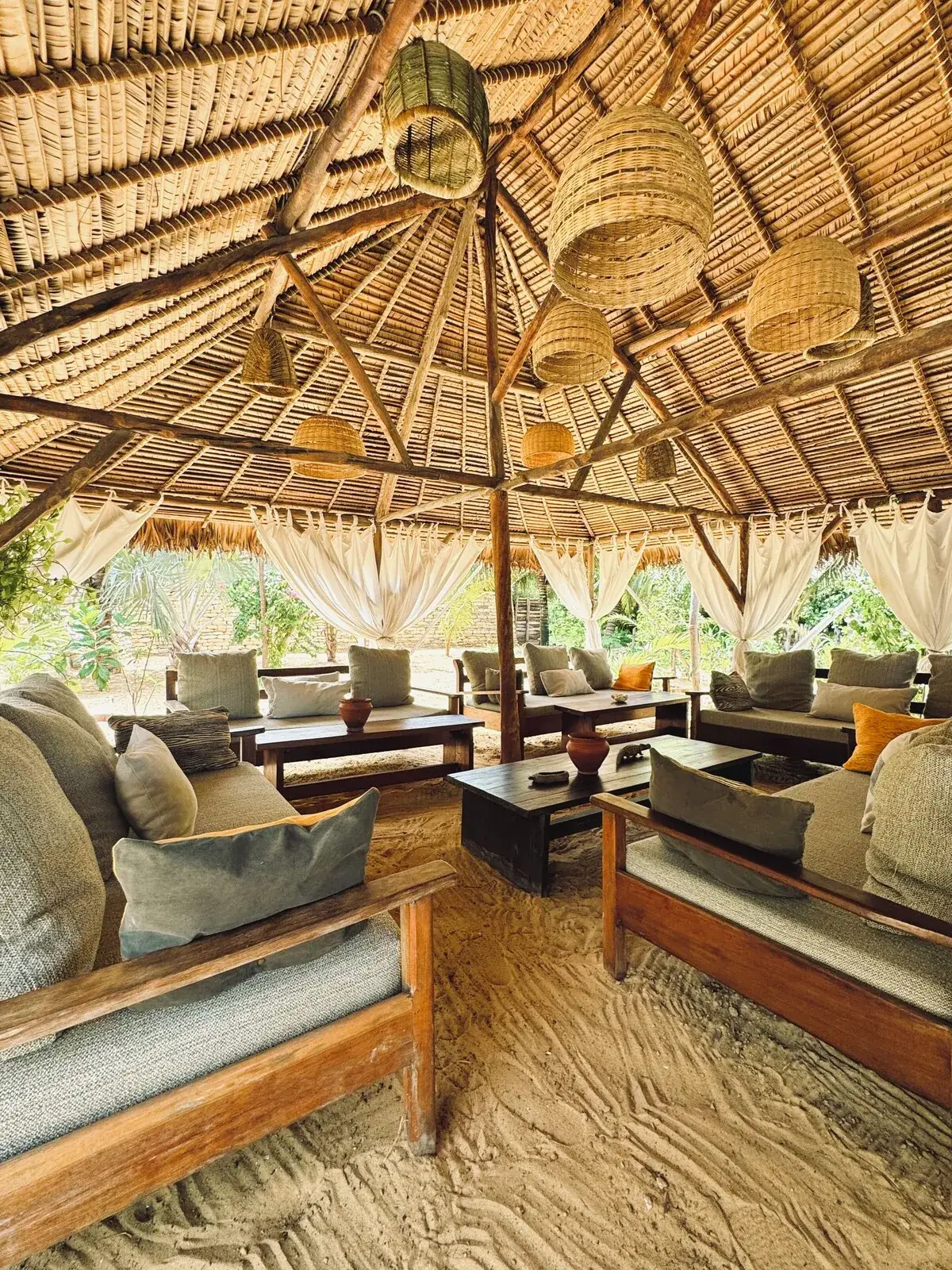 Strefa lounge w Tao Resort na Madagaskarze
